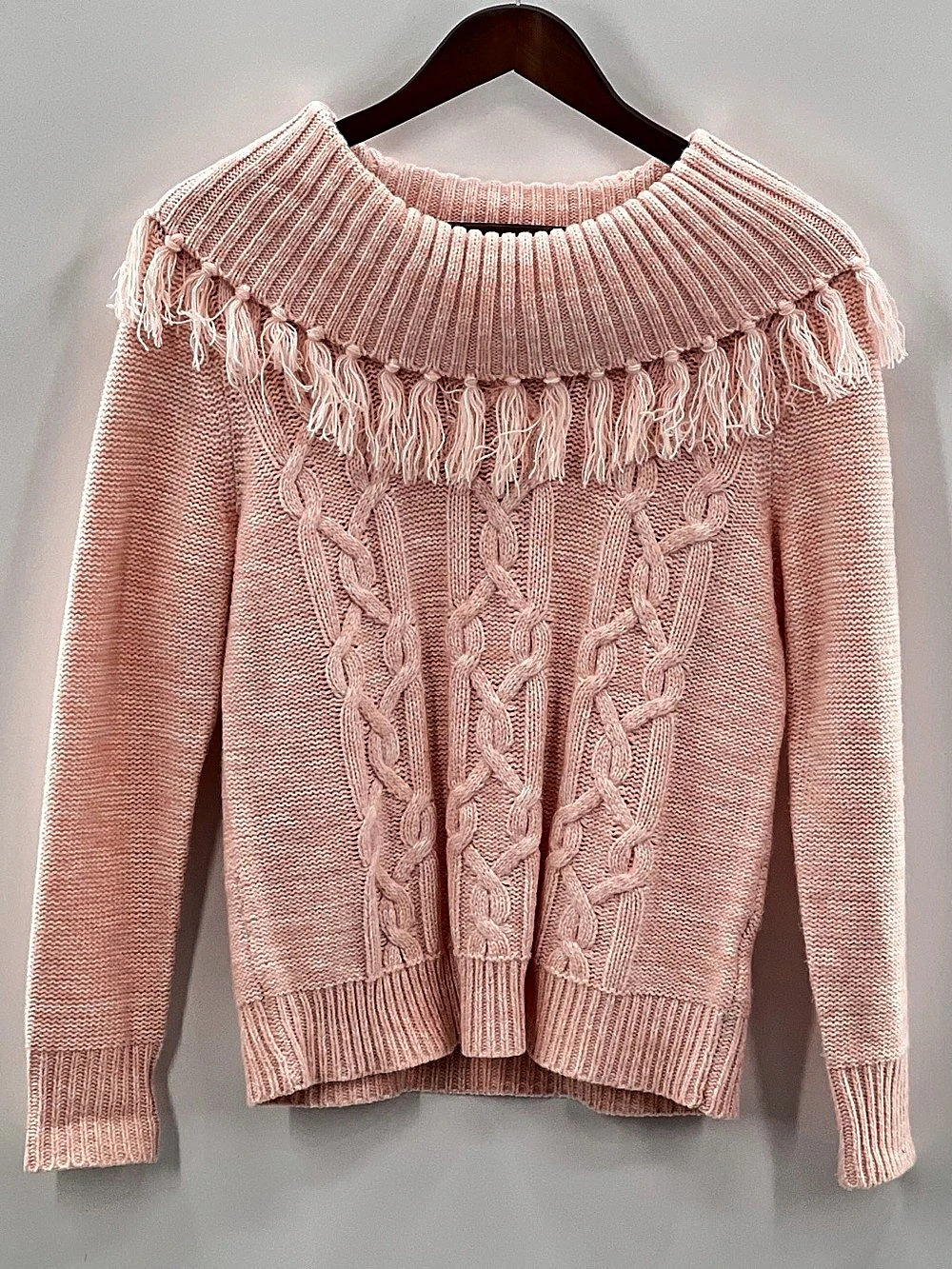 569 Ruby Rd. Cable Knit Fringe Sweater in Pink Size Petite Large Like New